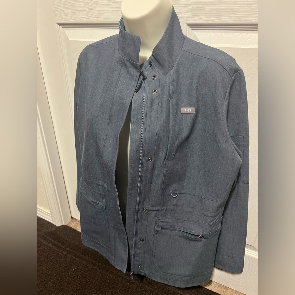Figs Women's Blue Jacket Sz X-small